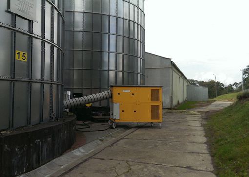 Conserving grain via high-performance cooling units